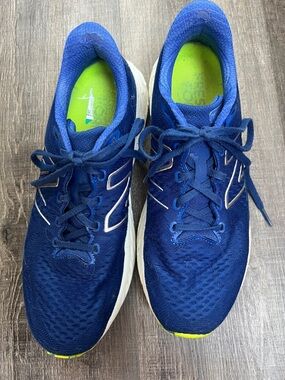 New Balance Evoz Fresh Foam Mens 9 comfort running and walking shoes